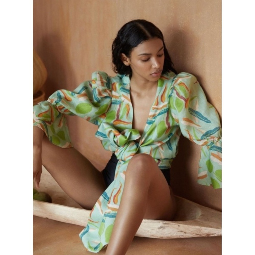 JUAN DE DIOS Salsa Wrap Top Womens Small Green Tropical Tie Front Puff Sleeve